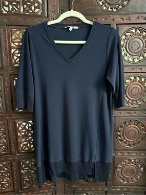 Women’s Sympli V-Neck Elbow Length Sleeve Top - Deep Navy